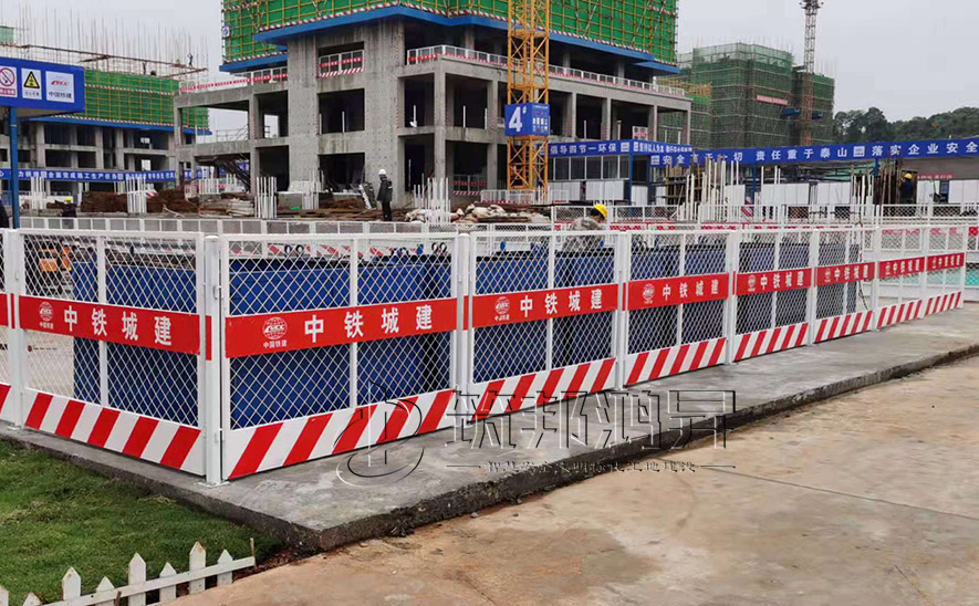 基坑臨邊防護(hù)，基坑臨邊防護(hù)欄桿